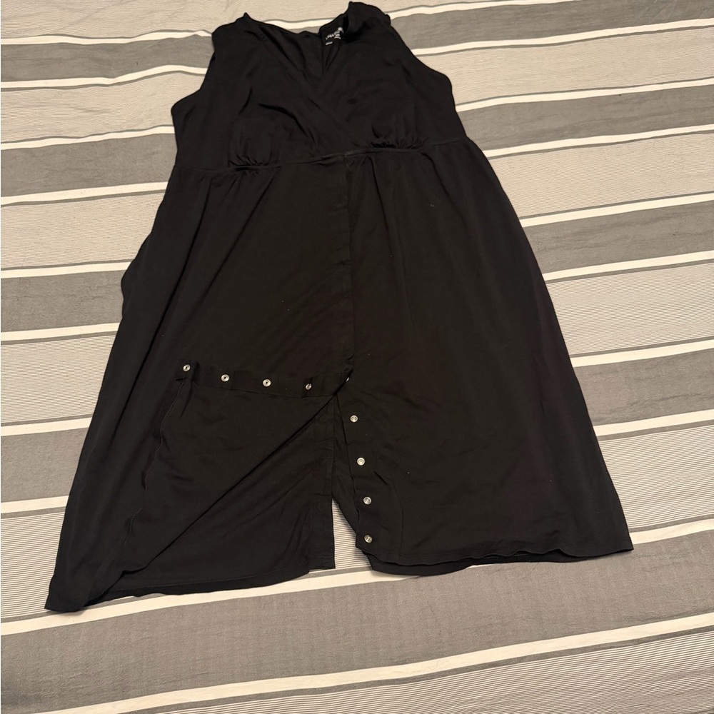 A Pea in the Pod Labor and Delivery Dress